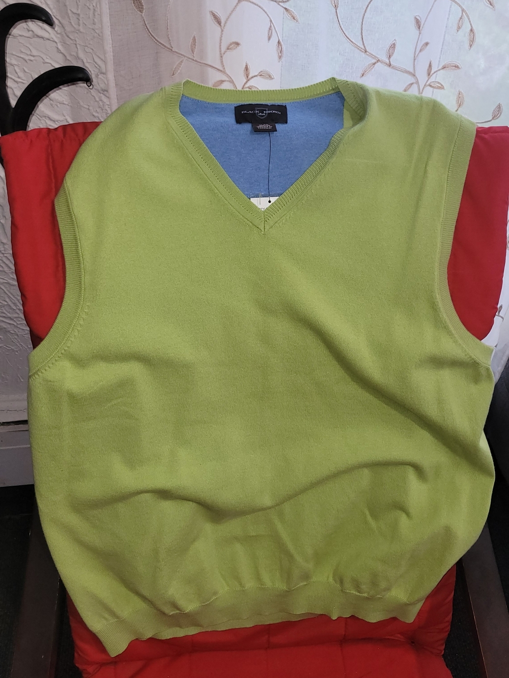 Black Brown Men’s Lime Green V-Neck Sweater Vest